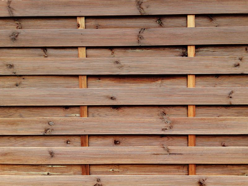 Plank Fence Installation in Pearland, TX