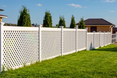 Pvc Lattice Fence Installation in Pearland, TX