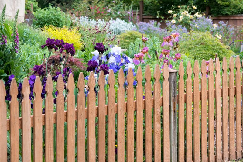 Wood Picket Fence Installation in Pearland, TX